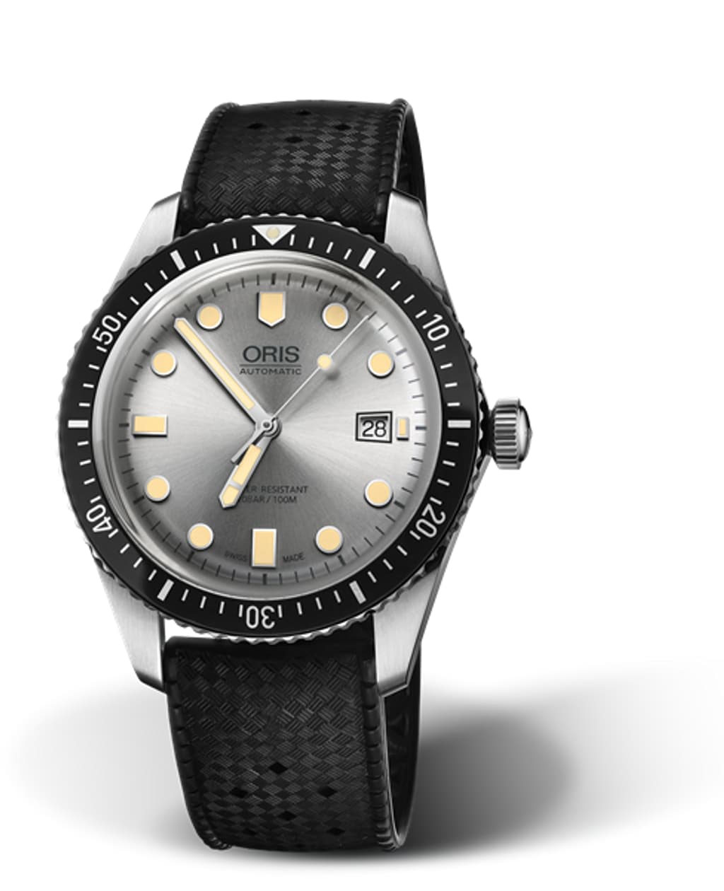 Vertical image of Divers Sixty-Five